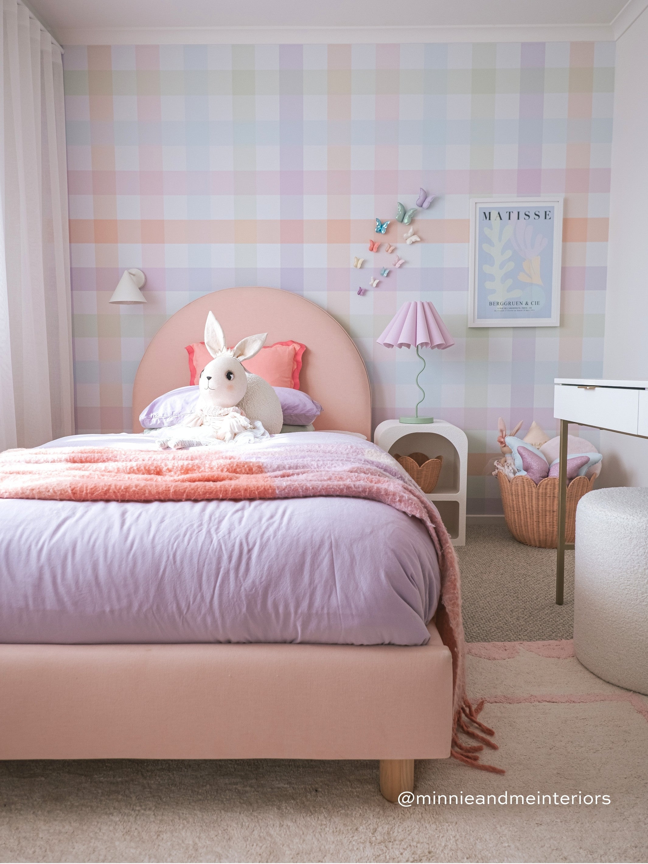 Scallop Rug - Blush